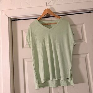 Orvis Mint Green V-Neck Short Sleeve Top